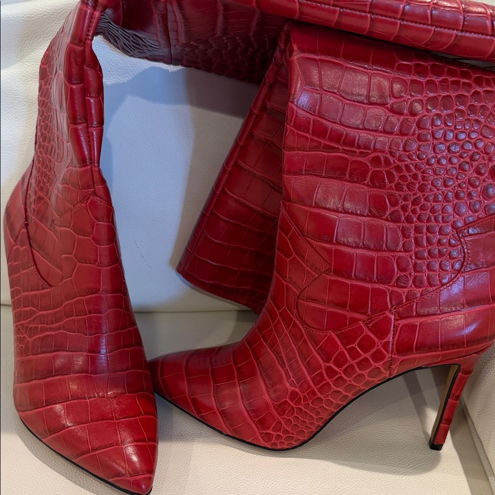 Vince Camuto Red Croc-Embossed Heeled Boots 9,5 - Picture 4 of 8